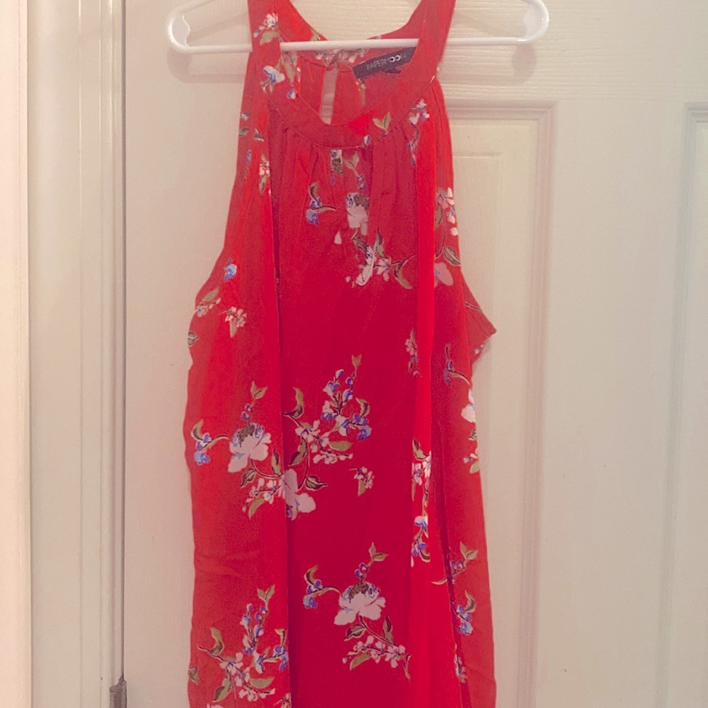 Paper moon size medium flowered tank in red